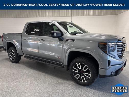 2025 GMC Sierra 1500 AT4