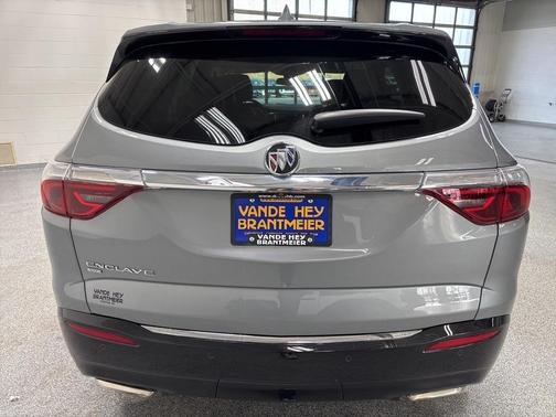 2023 Buick Enclave Essence AWD