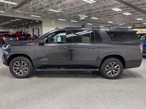 2024 Chevrolet Suburban 4WD Z71
