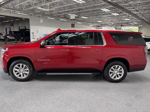 2024 Chevrolet Suburban Premier