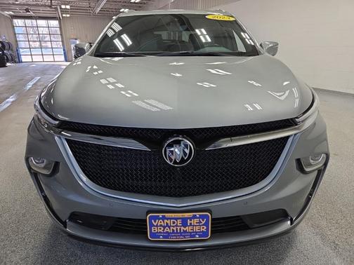 2023 Buick Enclave Essence AWD