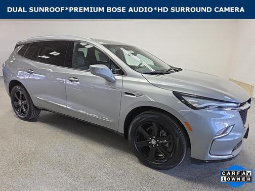 2023 Buick Enclave Essence AWD