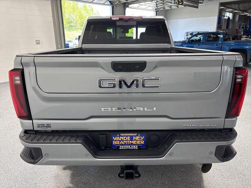 Sterling Metallic 2025 GMC Sierra 2500 Denali Ultimate