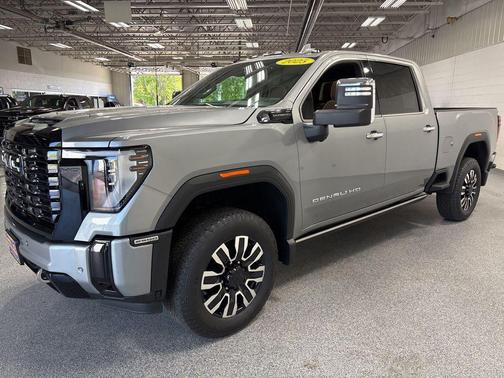 Sterling Metallic 2025 GMC Sierra 2500 Denali Ultimate
