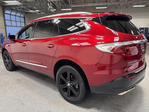 2024 Buick Enclave Essence AWD