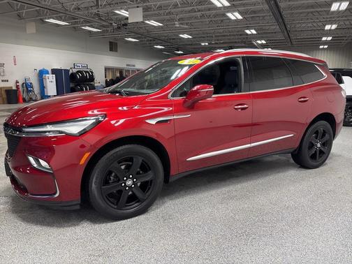 2024 Buick Enclave Essence AWD