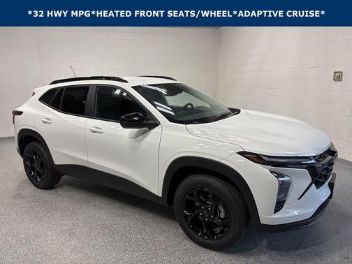 Summit White 2026 Chevrolet Trax LT
