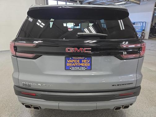 2025 GMC Acadia AWD Elevation
