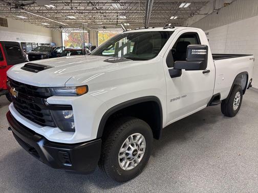Summit White 2026 Chevrolet Silverado 2500 WT