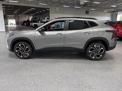 2025 Chevrolet Trax FWD 2RS