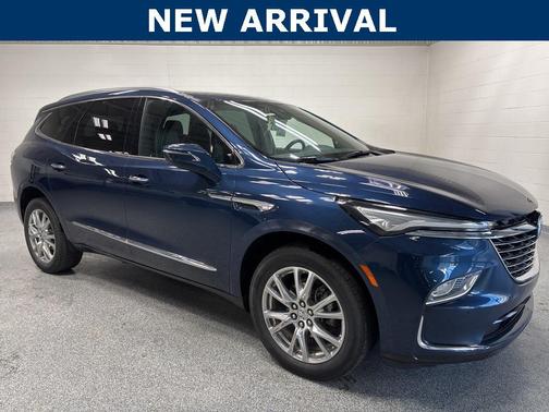 2024 Buick Enclave Essence AWD