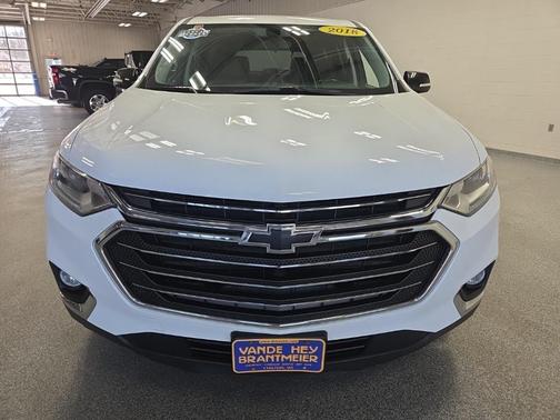 2018 Chevrolet Traverse LT Cloth