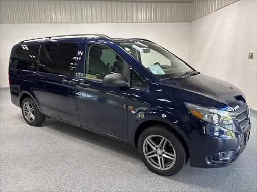 2016 Mercedes-Benz Metris Base