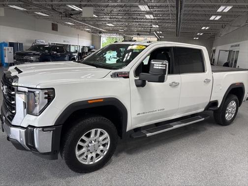 2024 GMC Sierra 2500 SLT