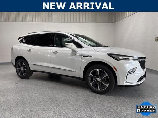 2022 Buick Enclave AWD Essence