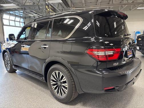 2024 Nissan Armada SL 4WD