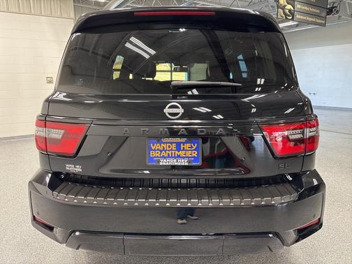 2024 Nissan Armada SL 4WD