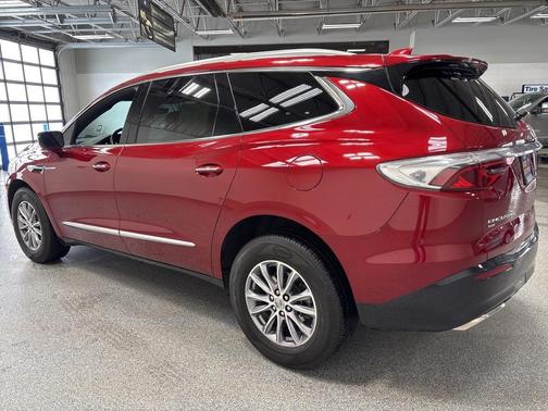 2024 Buick Enclave Essence AWD