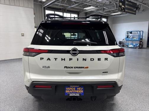 2023 Nissan Pathfinder Rock Creek 4WD