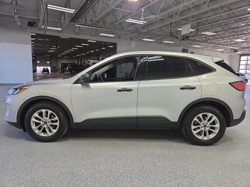 Ingot Silver Metallic 2020 Ford Escape S