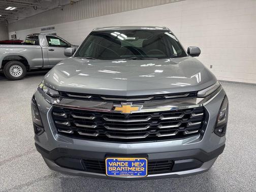 Sterling Gray Metallic 2026 Chevrolet Equinox 1LT
