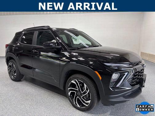 Mosaic Black Metallic 2025 Chevrolet Trailblazer RS