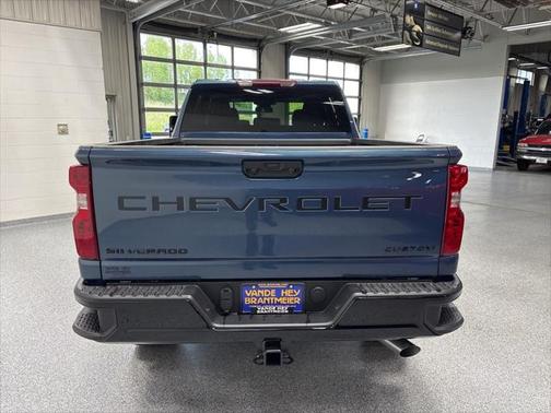 2025 Chevrolet Silverado 2500 Custom