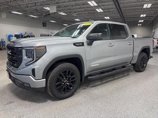 2023 GMC Sierra 1500 Elevation