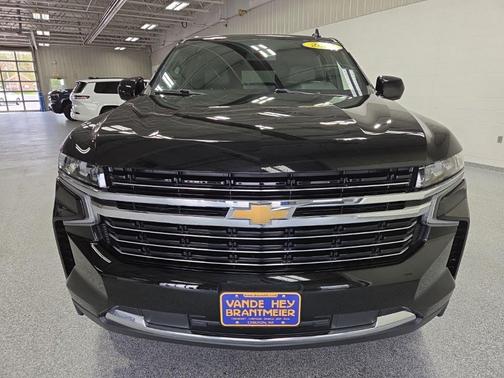 Black 2021 Chevrolet Suburban LT