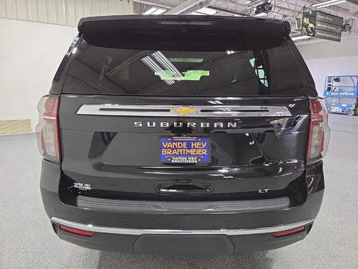 Black 2021 Chevrolet Suburban LT