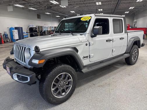 2023 Jeep Gladiator Sport S
