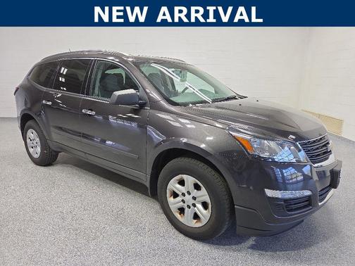 Tungsten Metallic 2017 Chevrolet Traverse LS