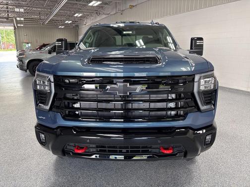 2025 Chevrolet Silverado 2500 LTZ