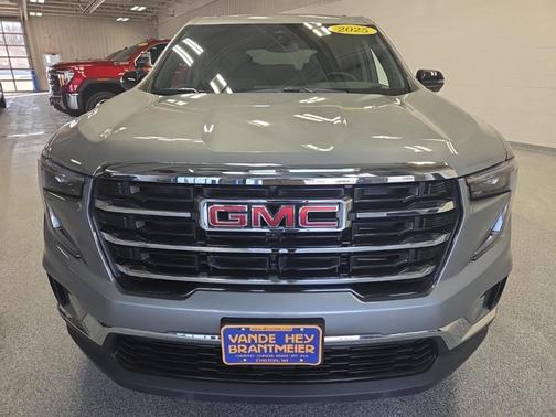 2025 GMC Acadia AWD Elevation