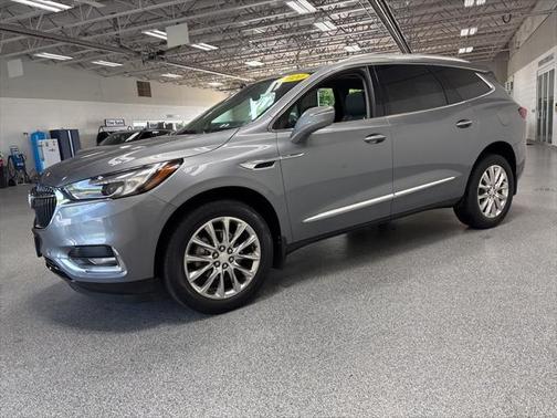 2020 Buick Enclave AWD Essence