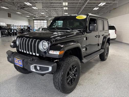 2023 Jeep Wrangler 4-Door Sahara 4x4
