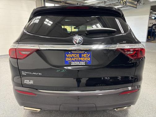 2022 Buick Enclave AWD Essence