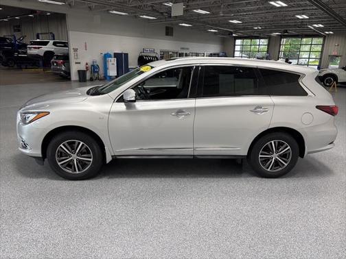 2018 INFINITI QX60 Base