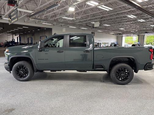 Cypress Gray 2026 Chevrolet Silverado 2500 LT