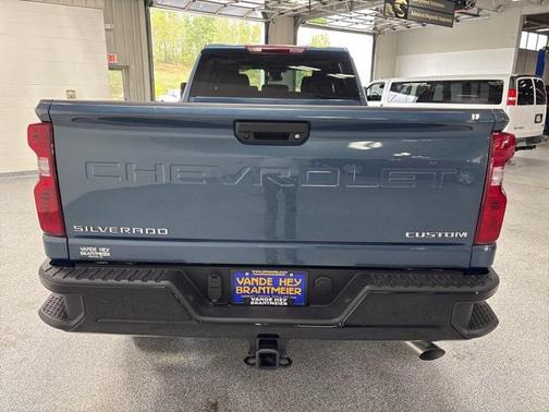 2025 Chevrolet Silverado 2500 Custom