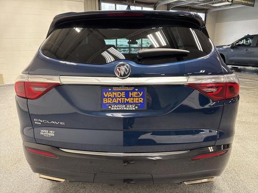 2024 Buick Enclave Essence AWD