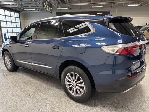 2024 Buick Enclave Essence AWD