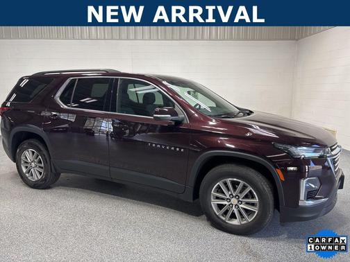 Black Cherry Metallic 2023 Chevrolet Traverse LT Cloth