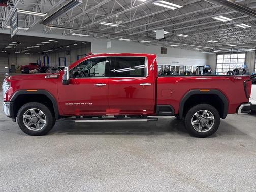 2025 GMC Sierra 2500 SLT