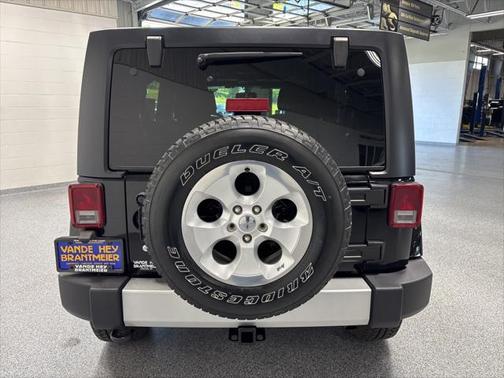 2013 Jeep Wrangler Unlimited Sahara