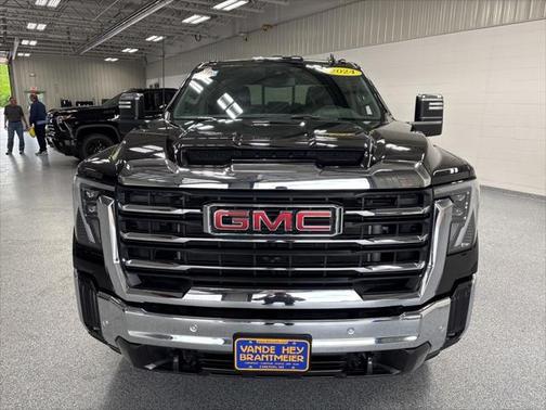 2024 GMC Sierra 2500 SLT