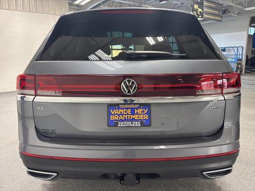 2024 Volkswagen Atlas 2.0T SE w/Technology 4MOTION