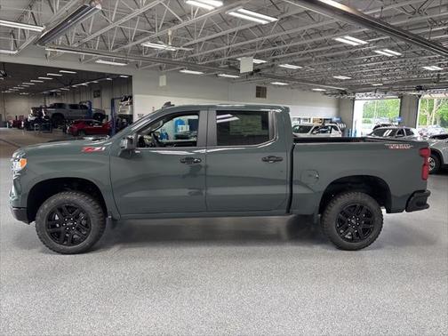 2025 Chevrolet Silverado 1500 LT Trail Boss