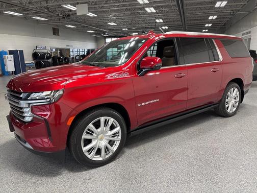 2024 Chevrolet Suburban 4WD High Country
