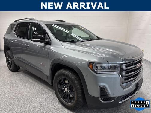 2023 GMC Acadia AWD AT4